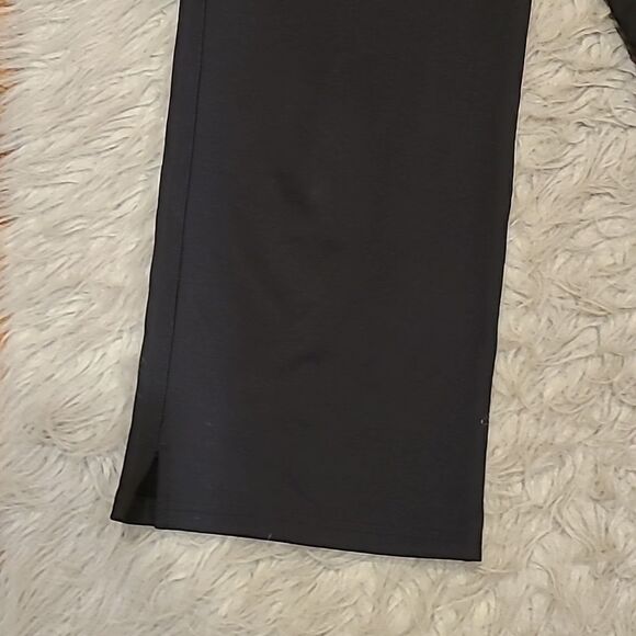 Nike dri fit polyester stretch black athletic wide leg capris size medium - Picture 3 of 8
